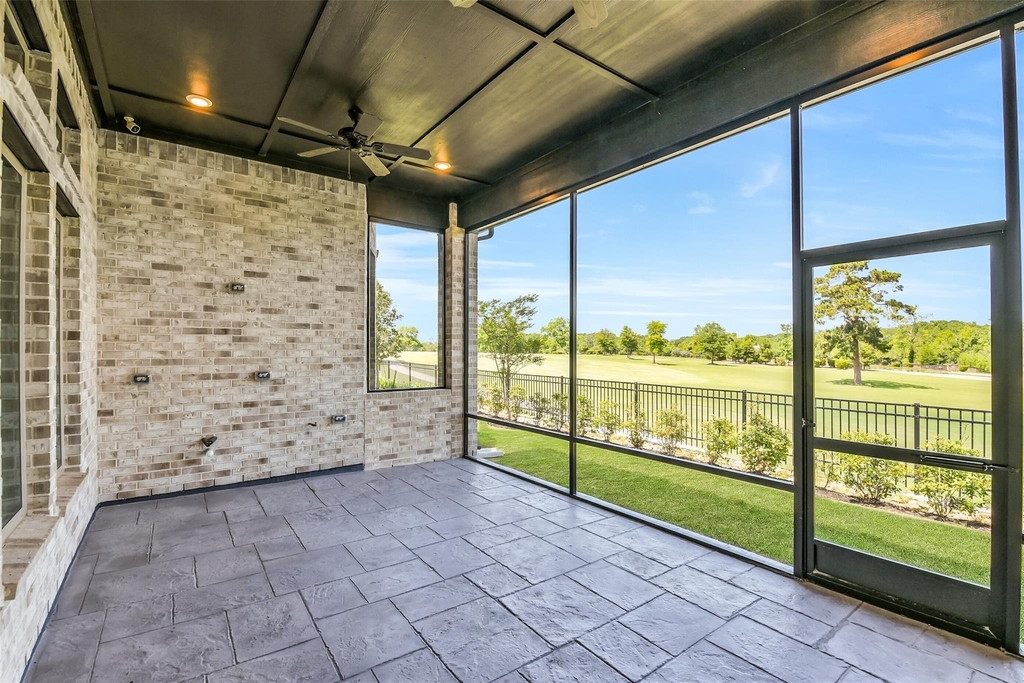 10106 Lehman Drive - Photo 3