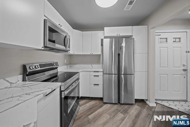 1433 Teresa - Photo 0