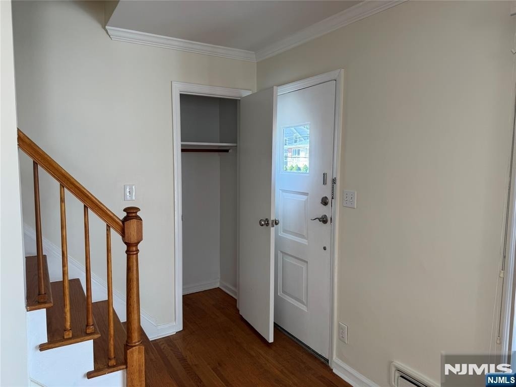 1118 Edgewood - Photo 5