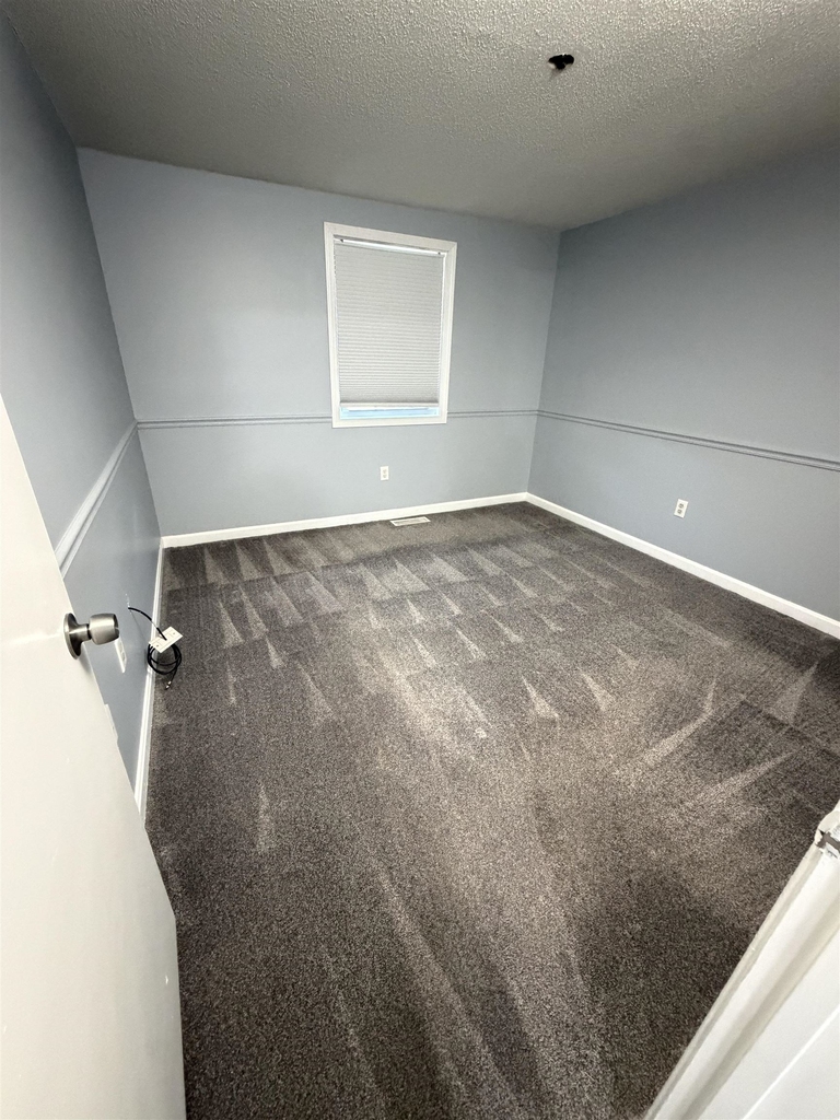 104 Elmwood - Photo 10