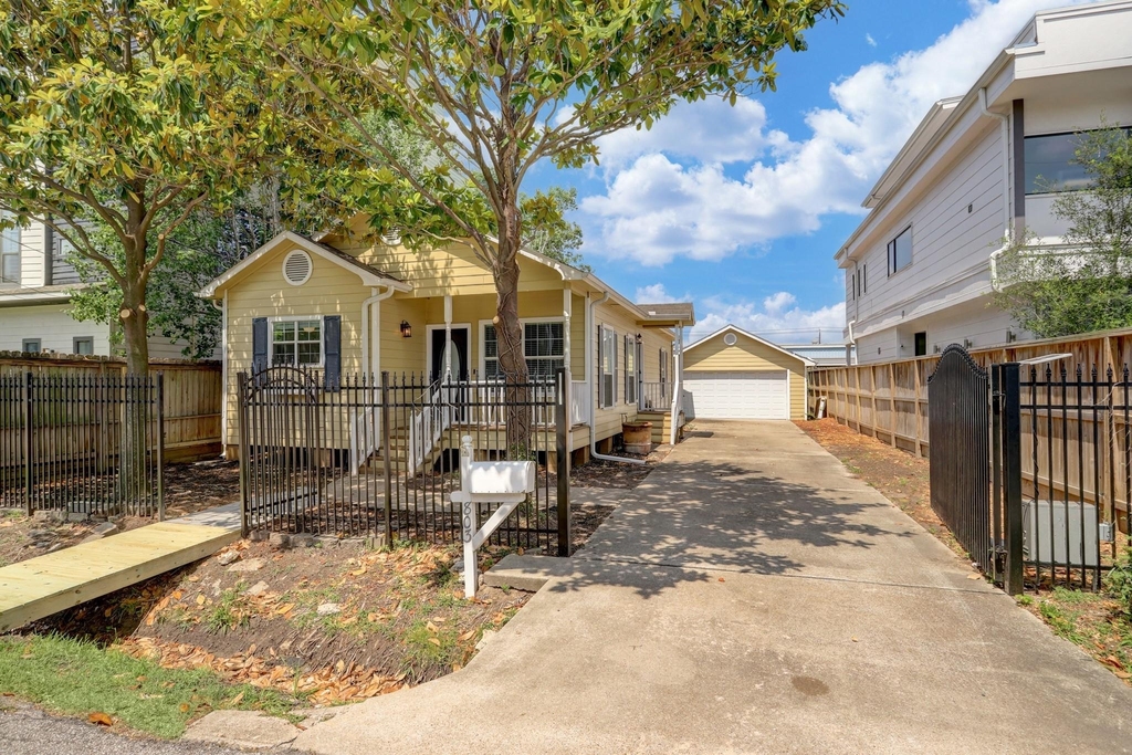 803 Dorothy Street - Photo 0