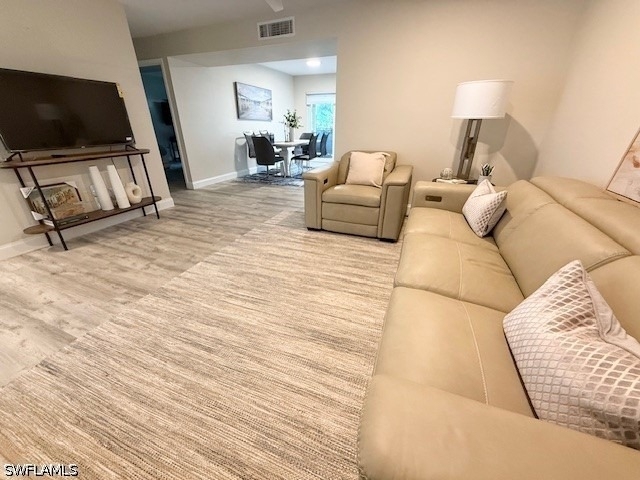 788 Park Shore Drive - Photo 4
