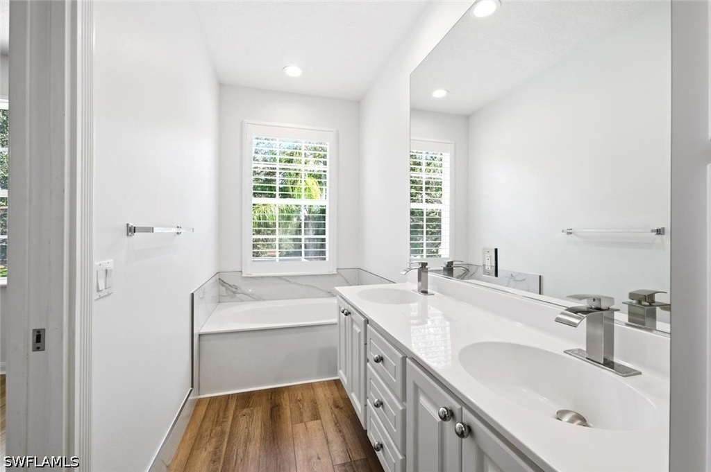 5729 Cove Circle - Photo 15