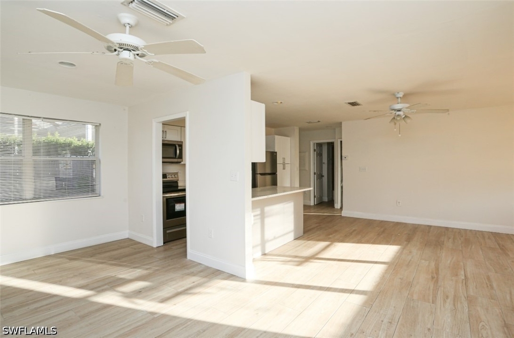 524 97th Avenue N - Photo 3