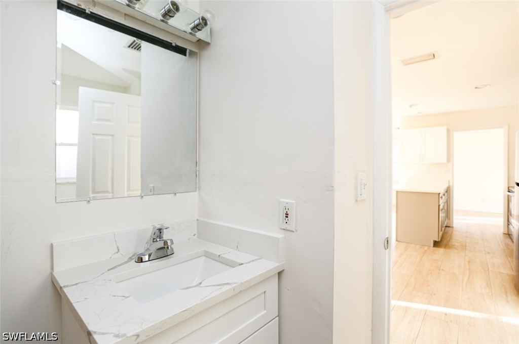 524 97th Avenue N - Photo 7