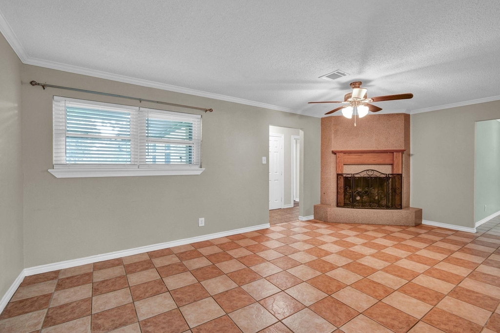152 Cannon Street - Photo 1