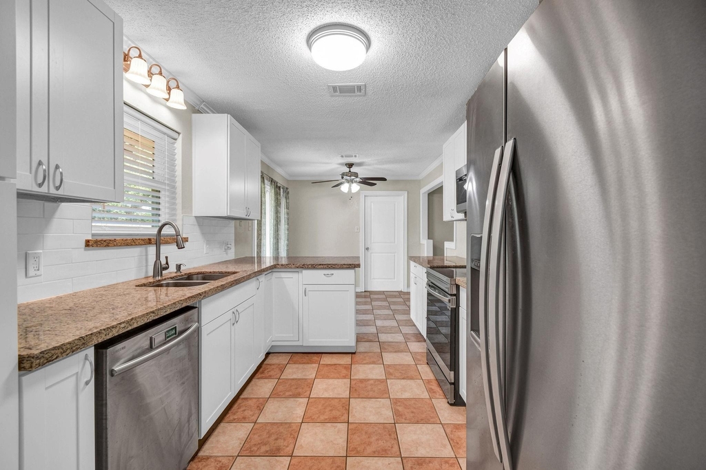 152 Cannon Street - Photo 13
