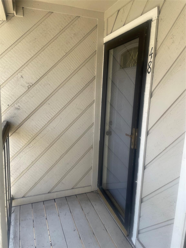17331 Red Oak Drive - Photo 0