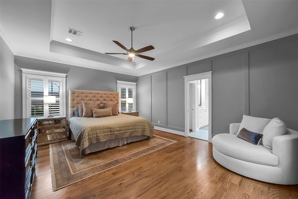 310 W 18th Street - Photo 18
