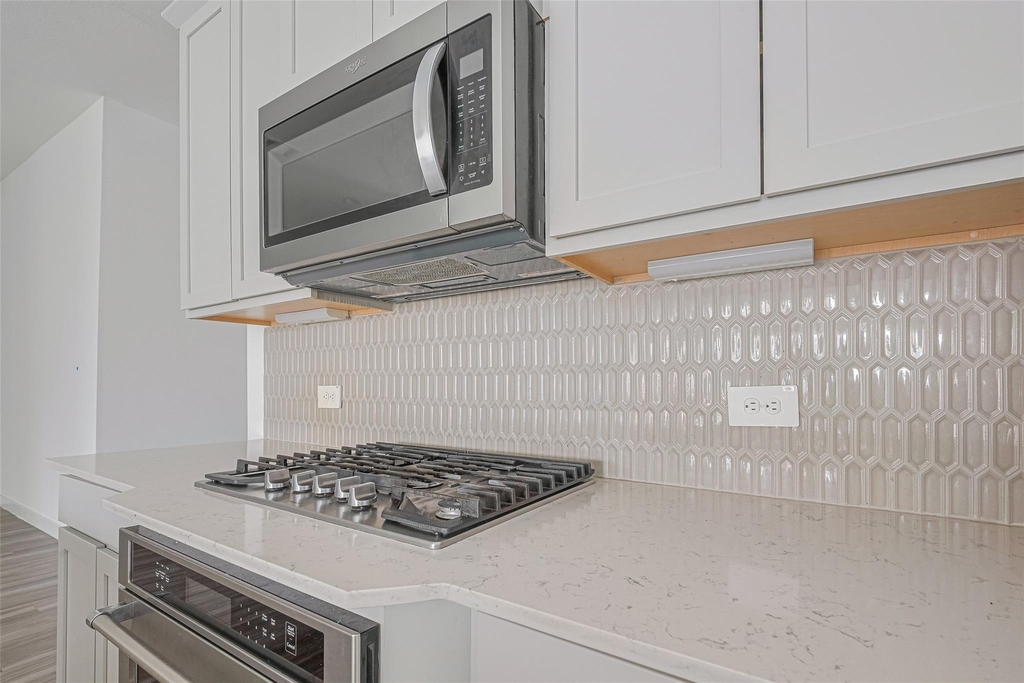 133 Aurora Springs - Photo 3