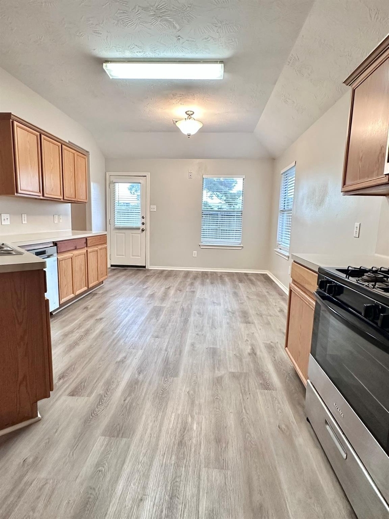 11414 Harbour Lake Court - Photo 13