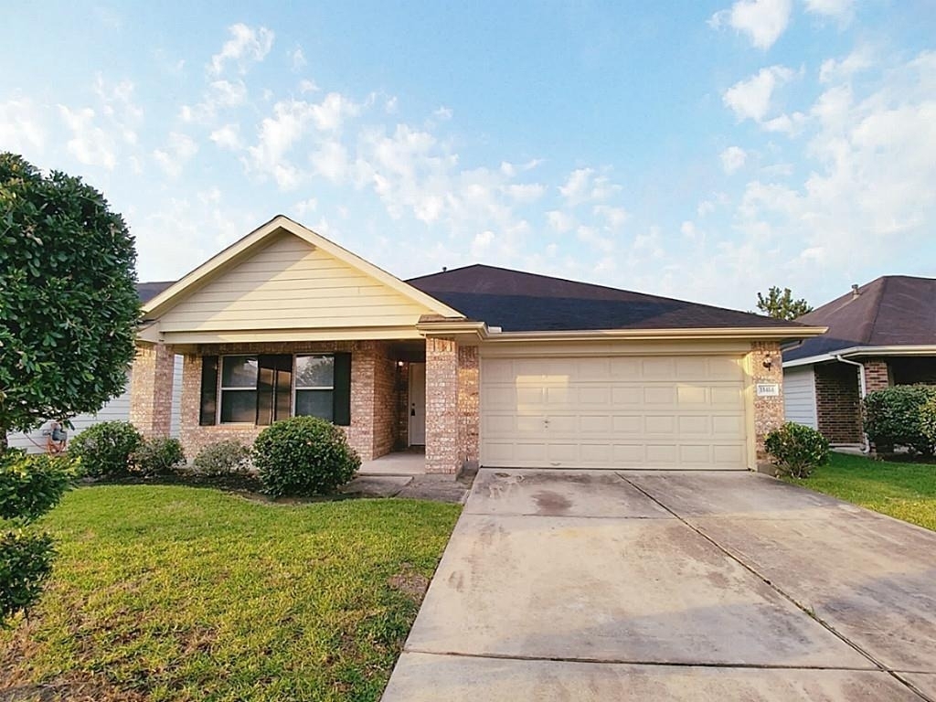 11414 Harbour Lake Court - Photo 0