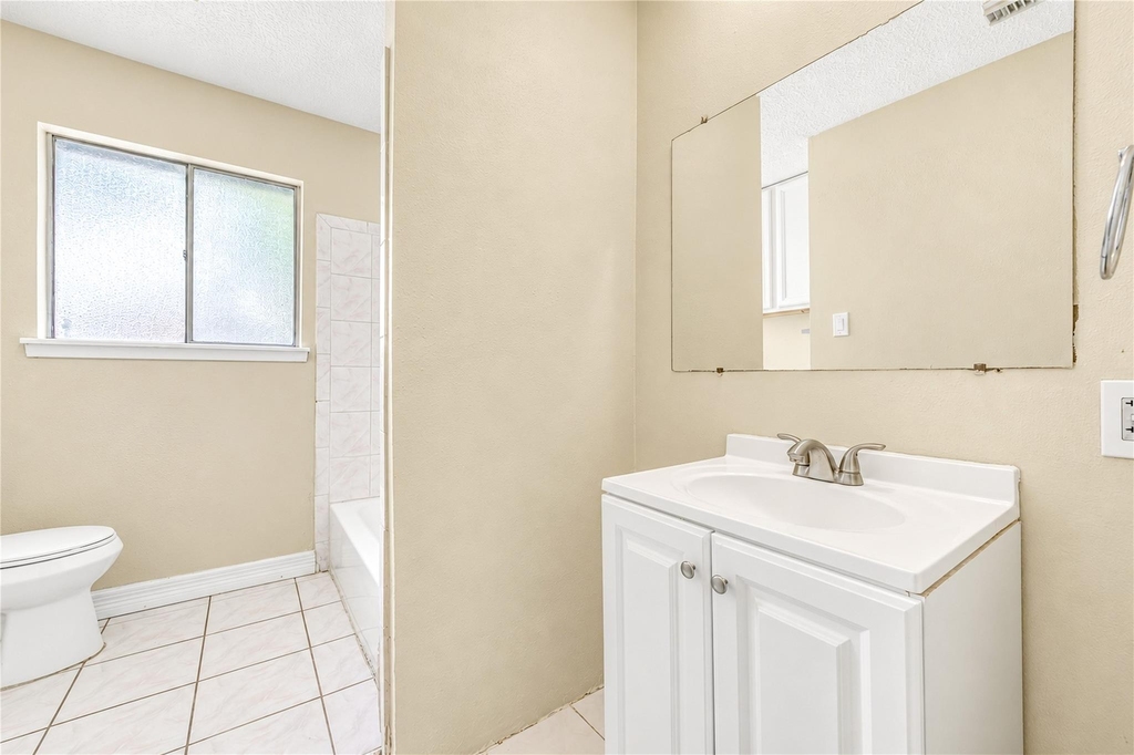 7406 Riptide Drive - Photo 22