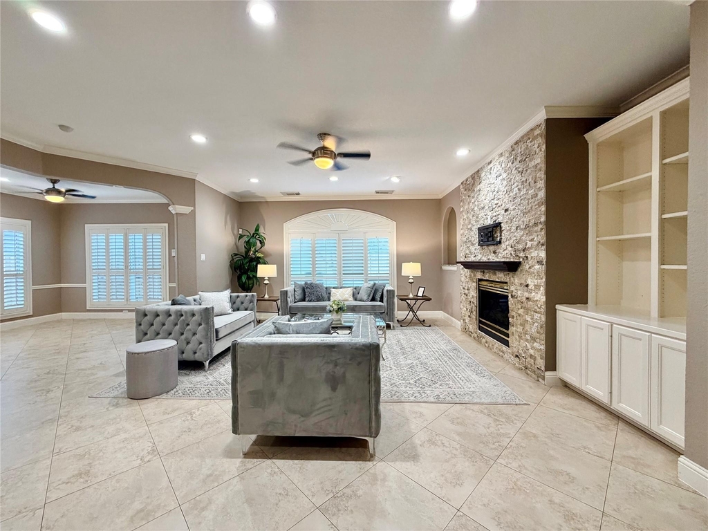 4406 Oak Trail Court - Photo 7
