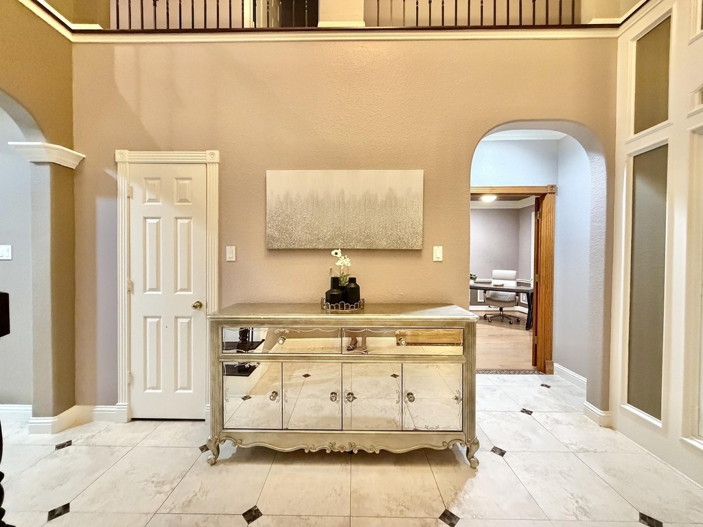 4406 Oak Trail Court - Photo 6