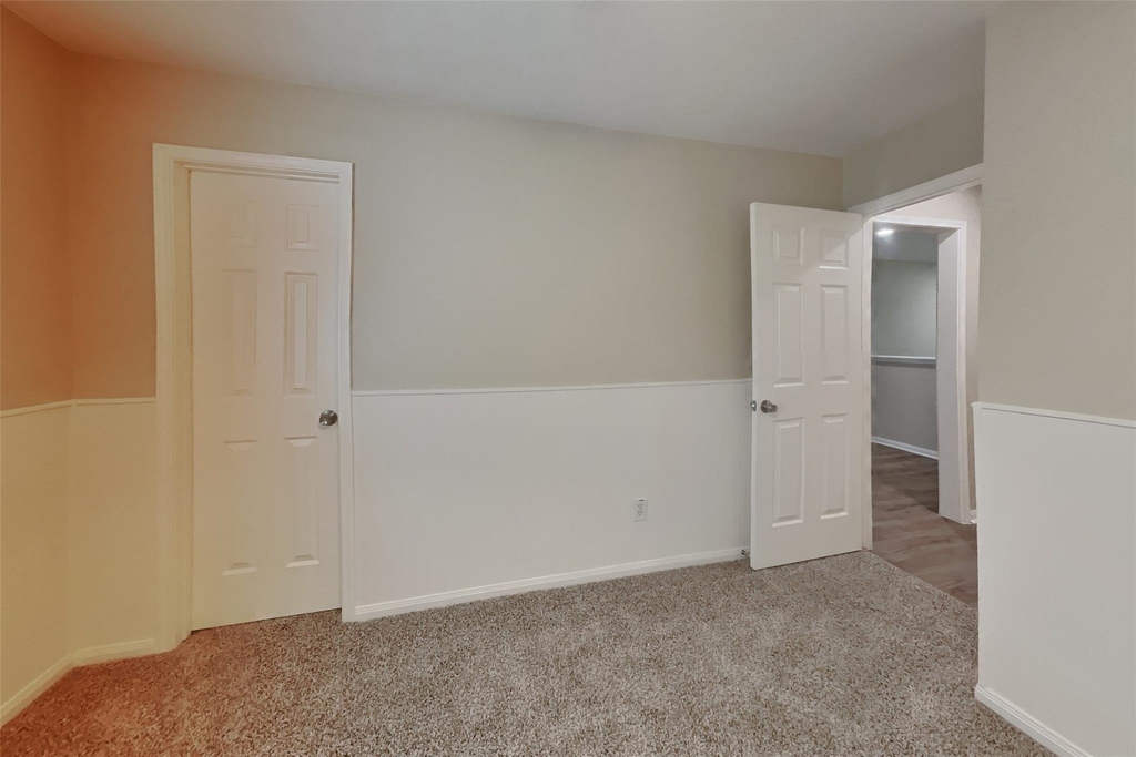 17411 Sentry Park Court - Photo 9
