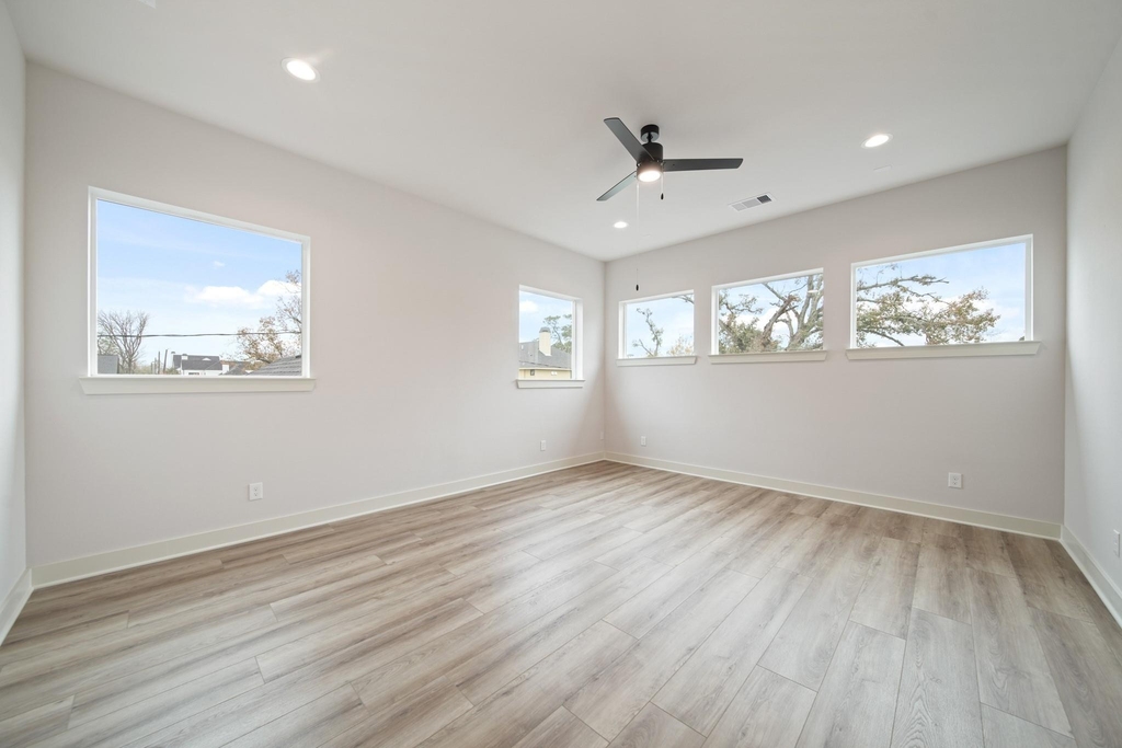 7407 Janak Drive - Photo 34