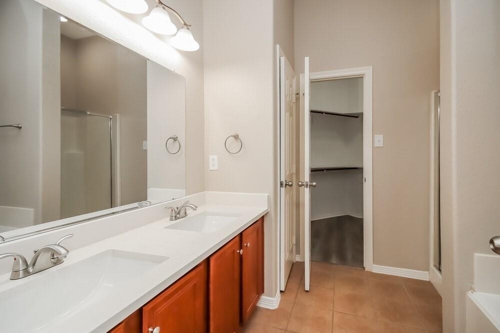 2309 Highland Crossing Drive - Photo 8