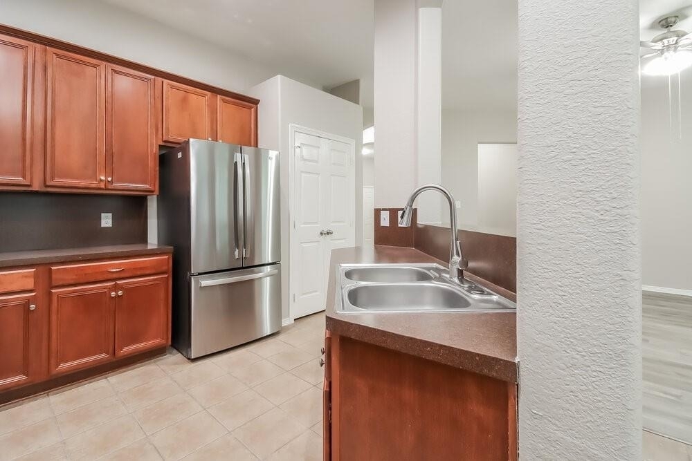 2309 Highland Crossing Drive - Photo 5
