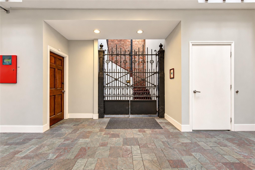 2309 Strand Street - Photo 22