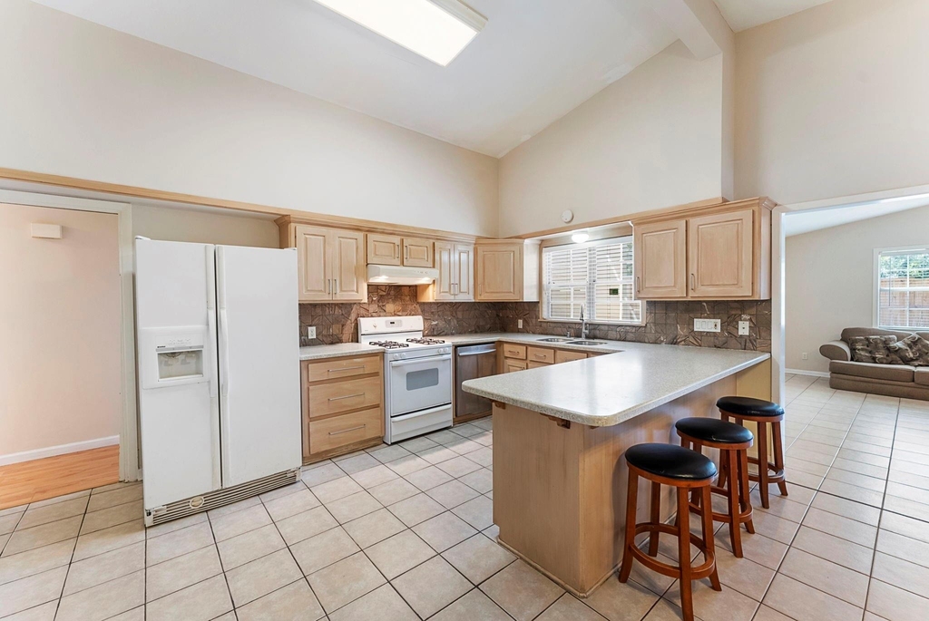 7527 Dearborn Street - Photo 10