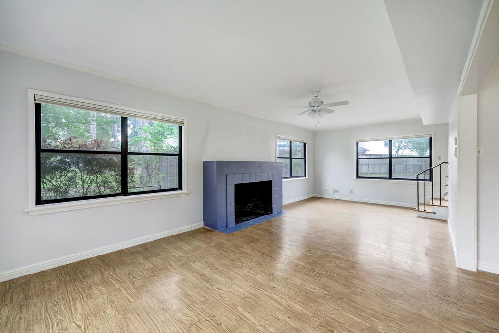 3309 Lawrence Street - Photo 0