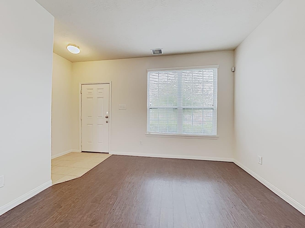 910 Doubletree Glen Drive - Photo 2