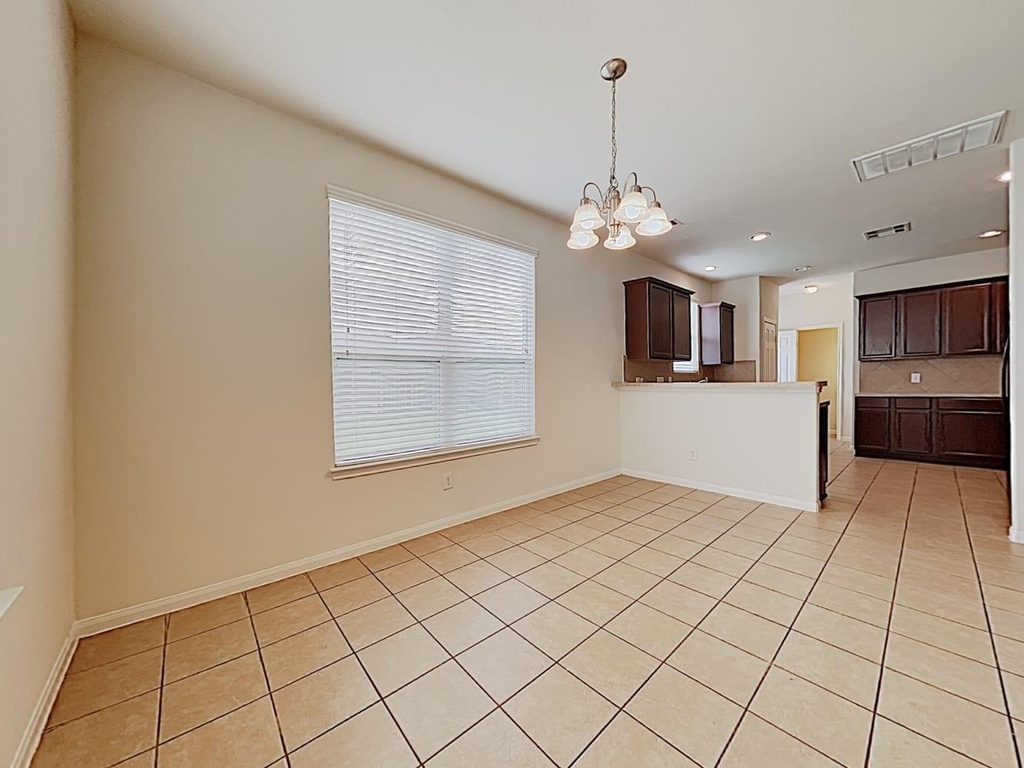 910 Doubletree Glen Drive - Photo 4