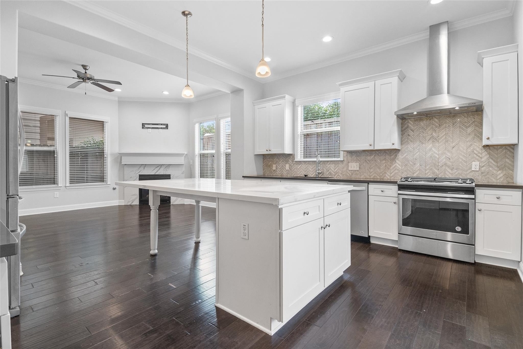 7705 Shannon Drive - Photo 1