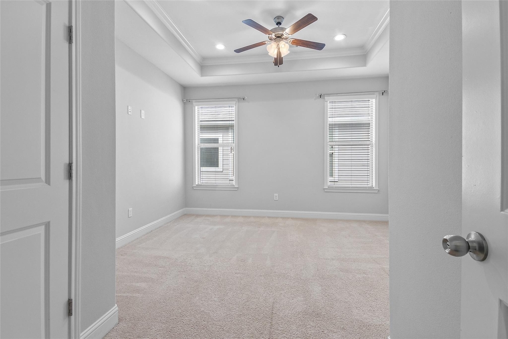 7705 Shannon Drive - Photo 14