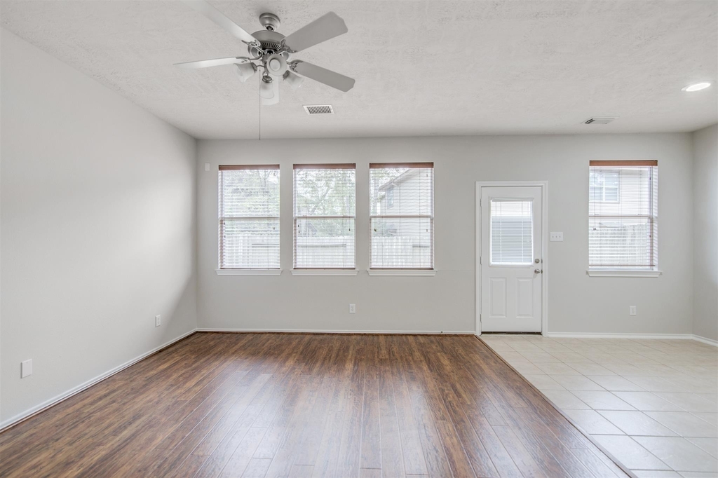 58 S Burberry Park Circle - Photo 12