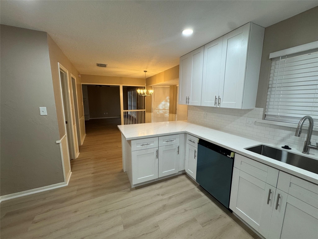 5310 Bryanhurst Lane - Photo 9
