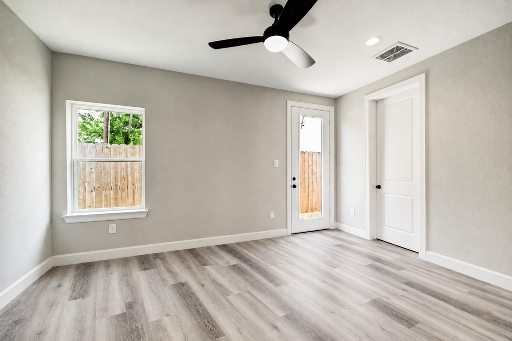 2205 Rain Melody Lane - Photo 2