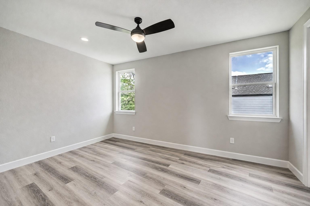 2205 Rain Melody Lane - Photo 20