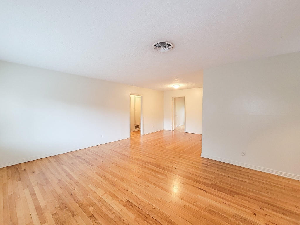 2249 Branard Street - Photo 5