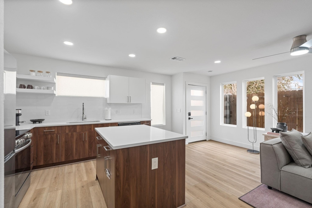 7608 De Priest Street - Photo 6