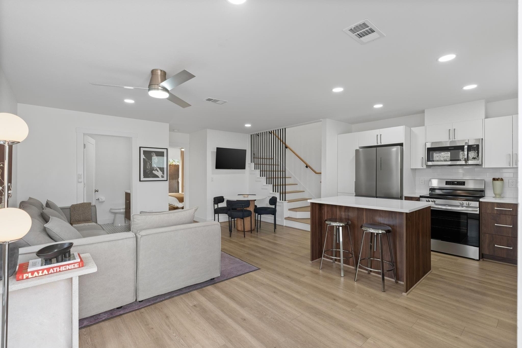 7608 De Priest Street - Photo 2