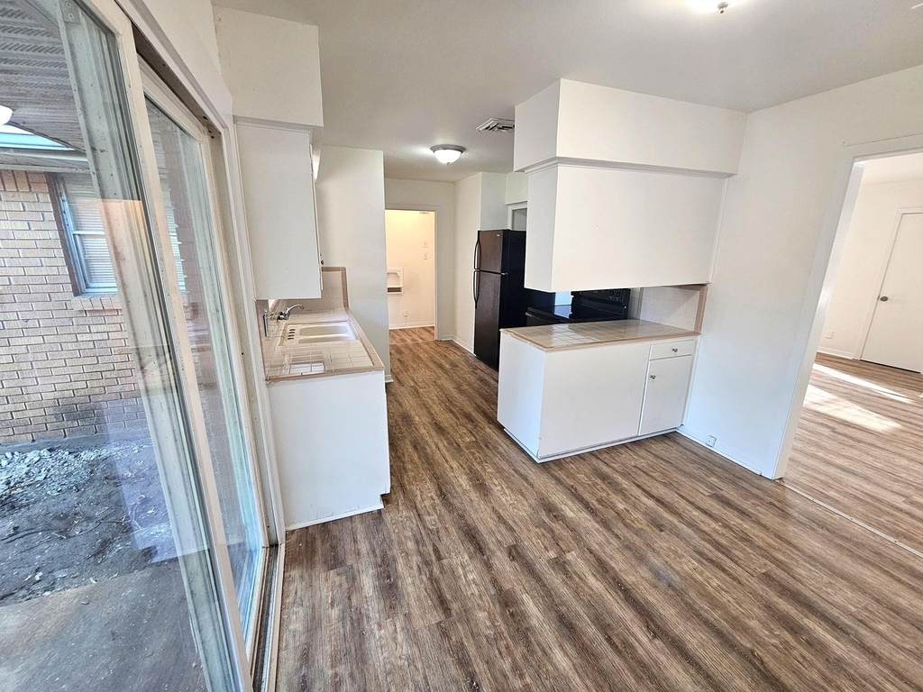 10007 Kittrell Street - Photo 6