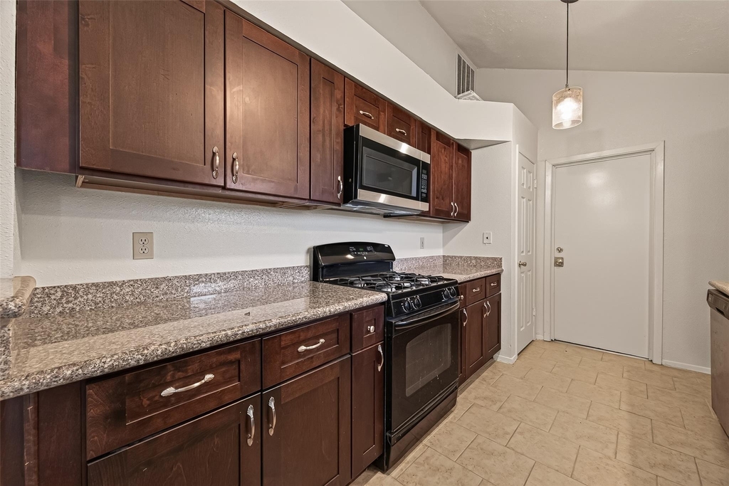 2714 S Brompton Drive - Photo 15