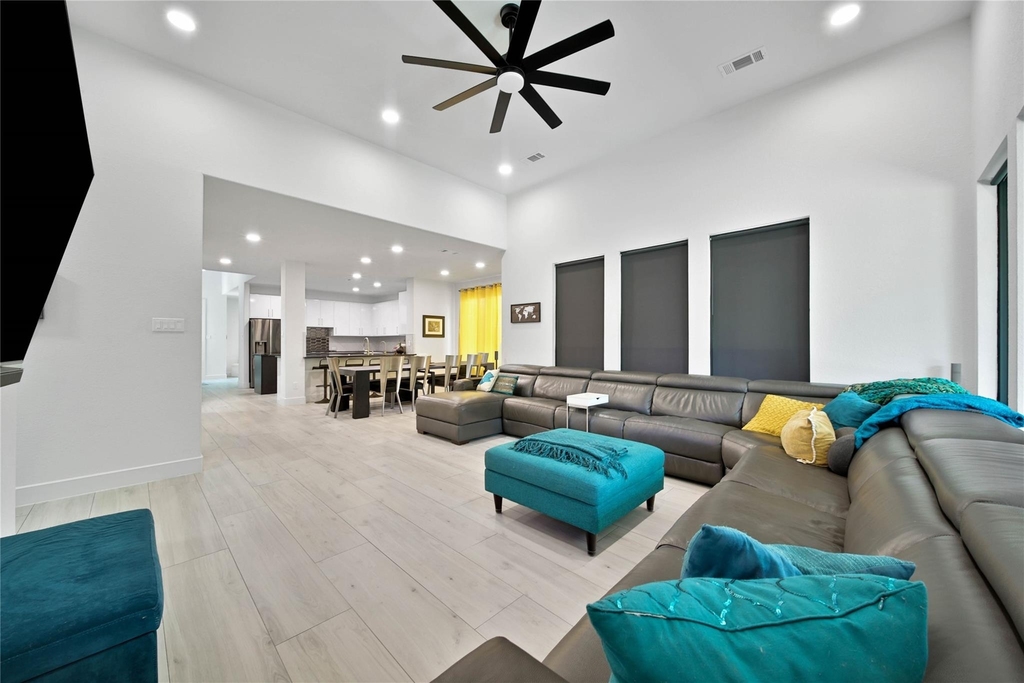 142 Pronghorn Place - Photo 18