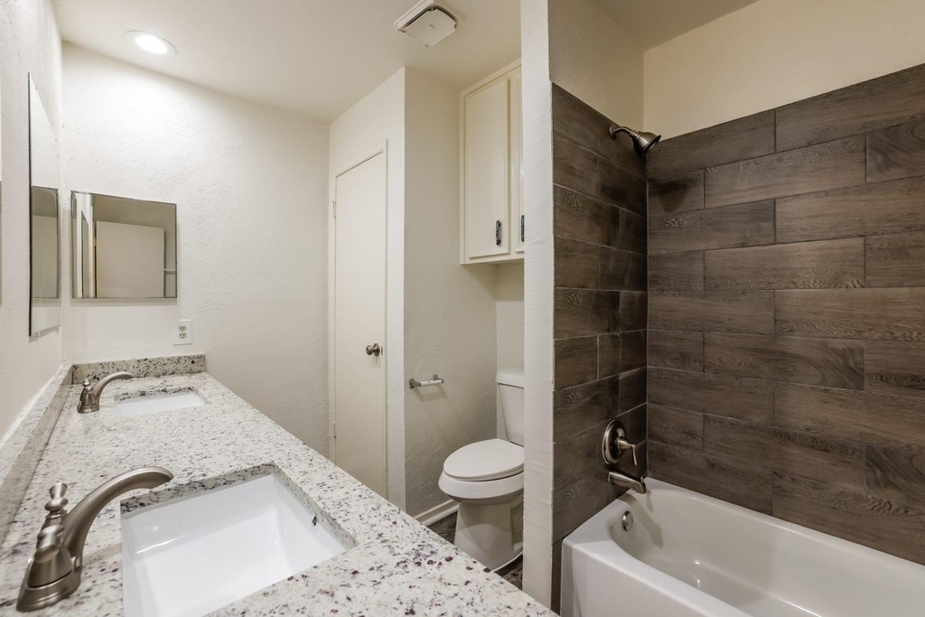 3018 Falling Brook Drive - Photo 13