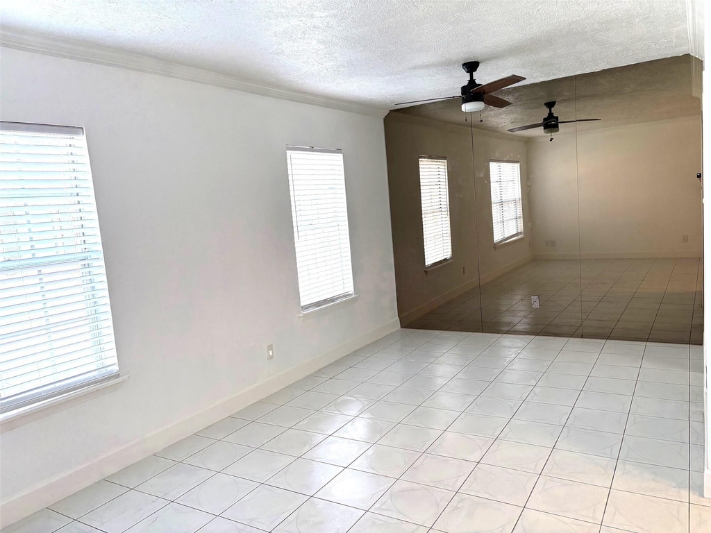 2824 Briarhurst Drive - Photo 14