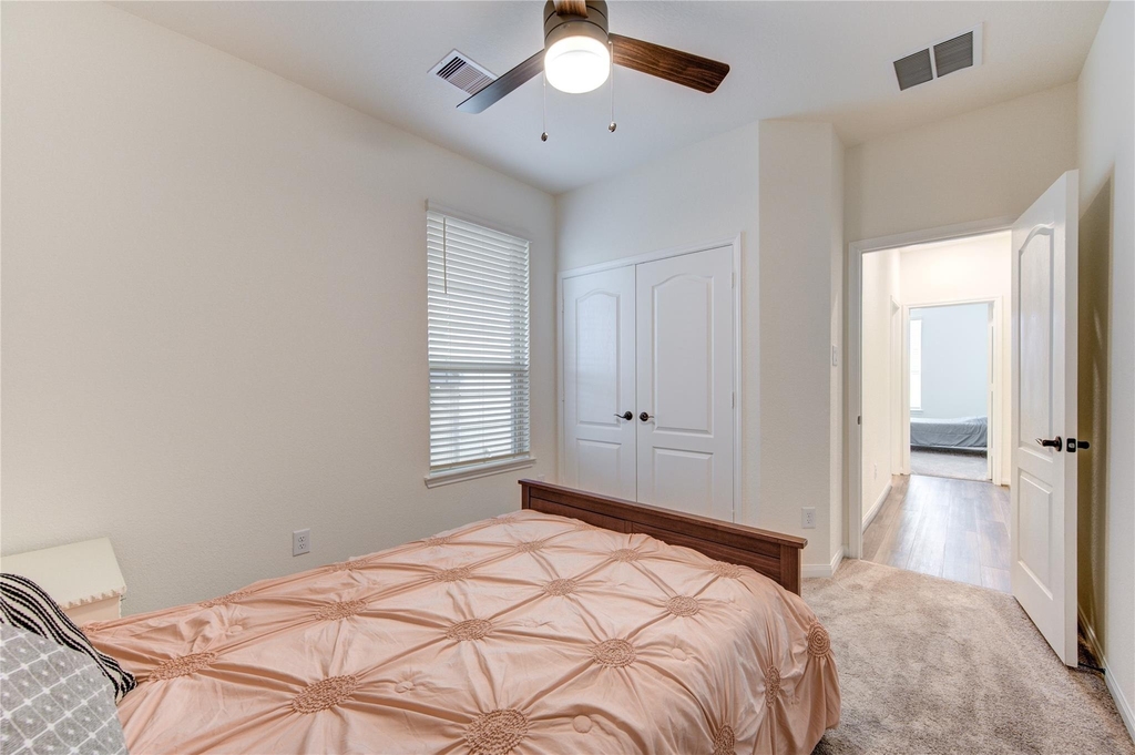 4922 Lucky Fawn Lane - Photo 8
