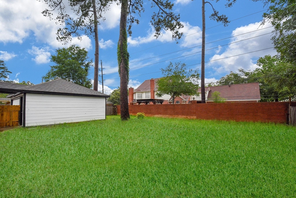 15814 Winding Moss Drive - Photo 43