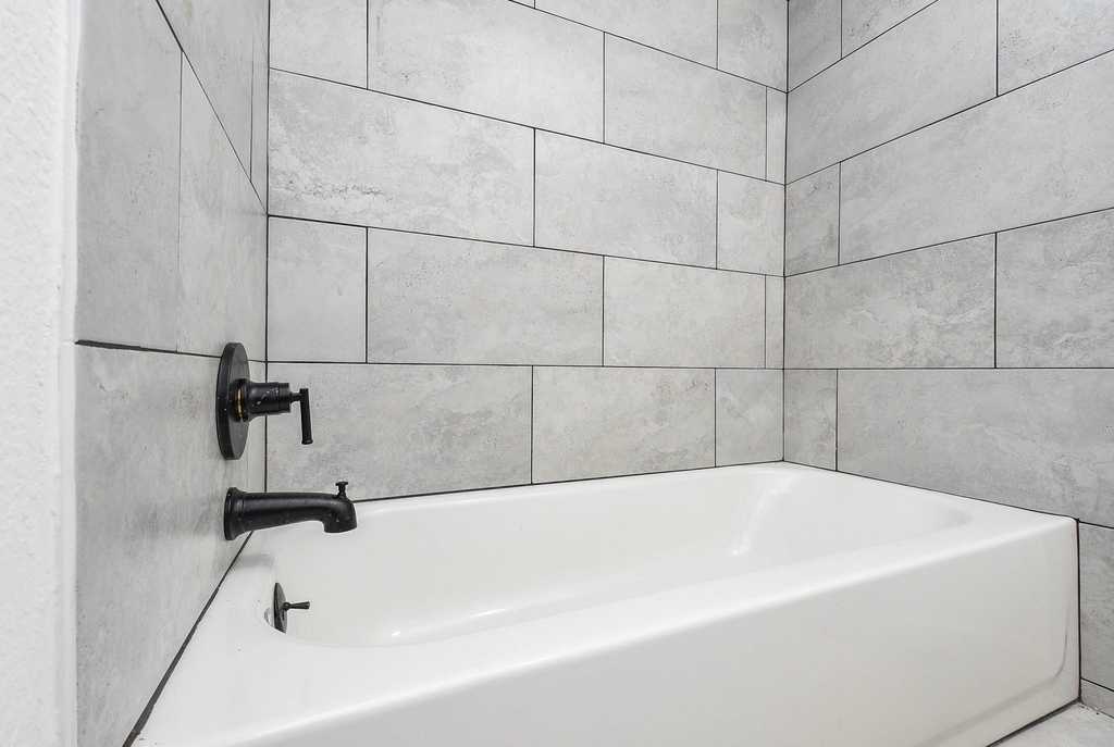 15814 Winding Moss Drive - Photo 27
