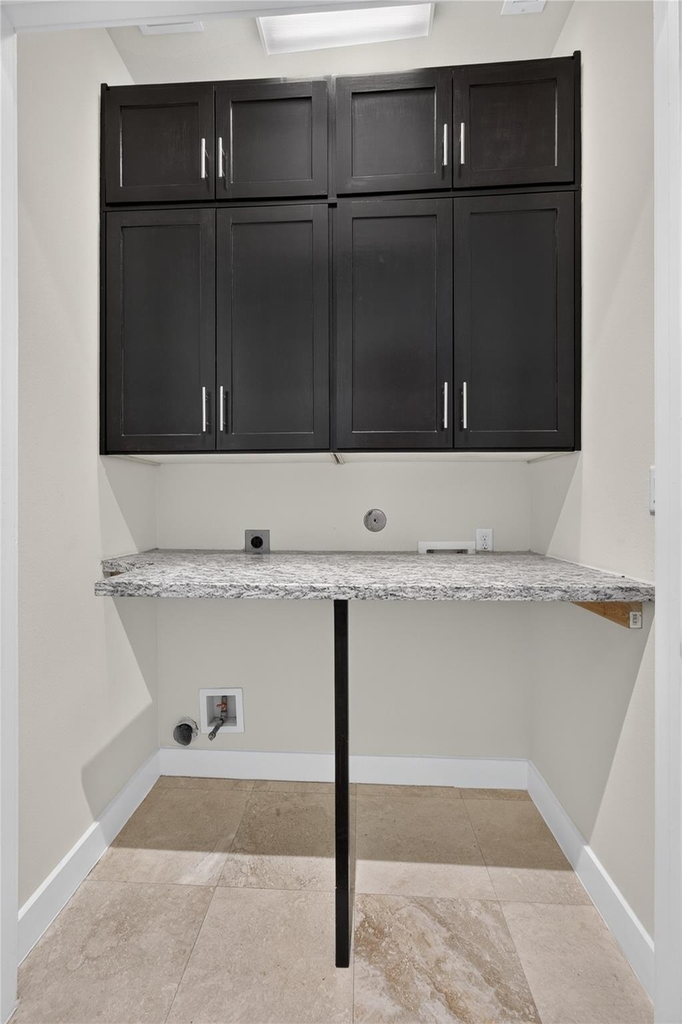 8806 Hollister Square Court - Photo 10