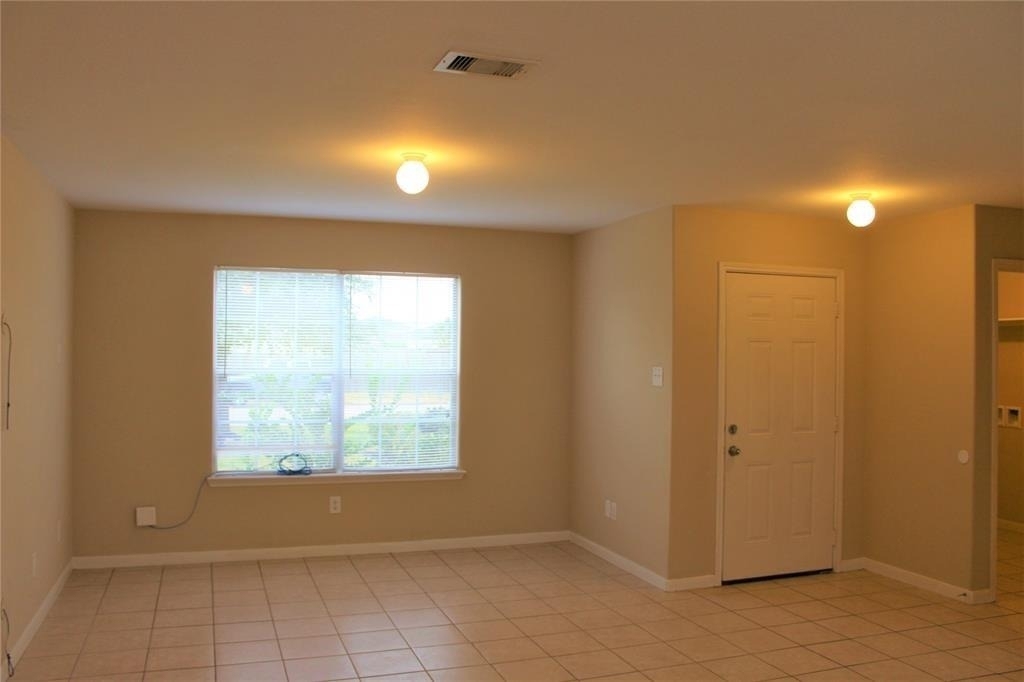 4515 Sunflower Creek Lane - Photo 2