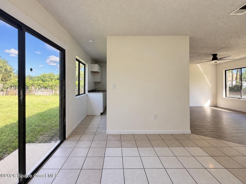 937 Serenade Street Nw - Photo 4