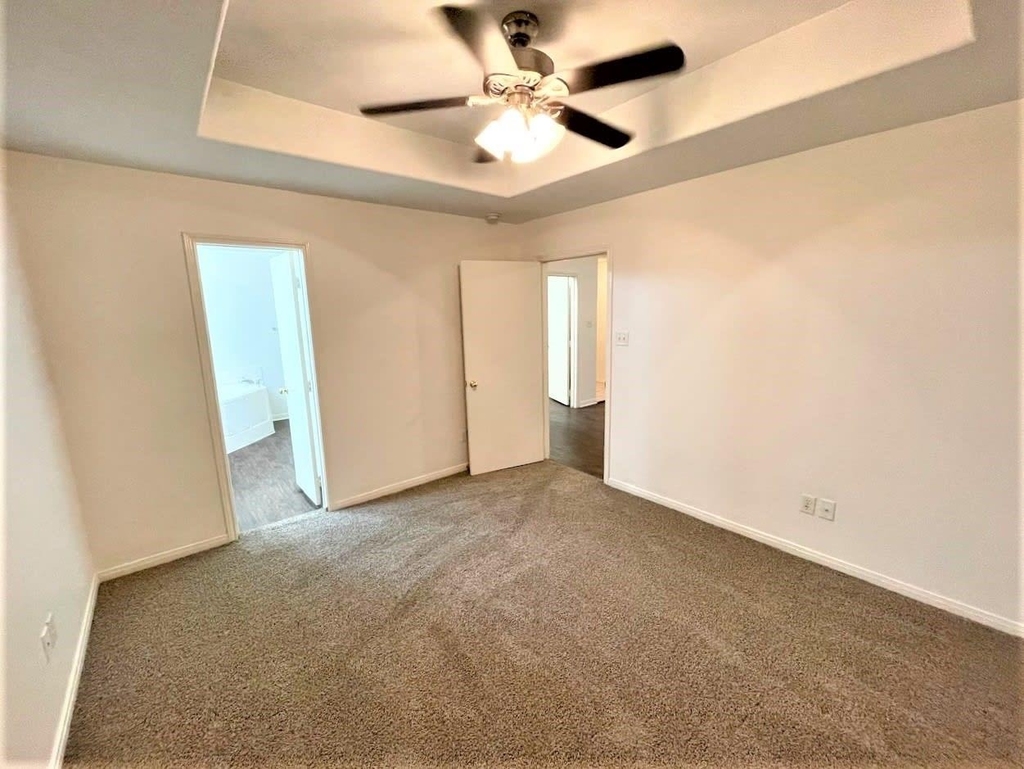 16334 Many Trees Lane - Photo 7
