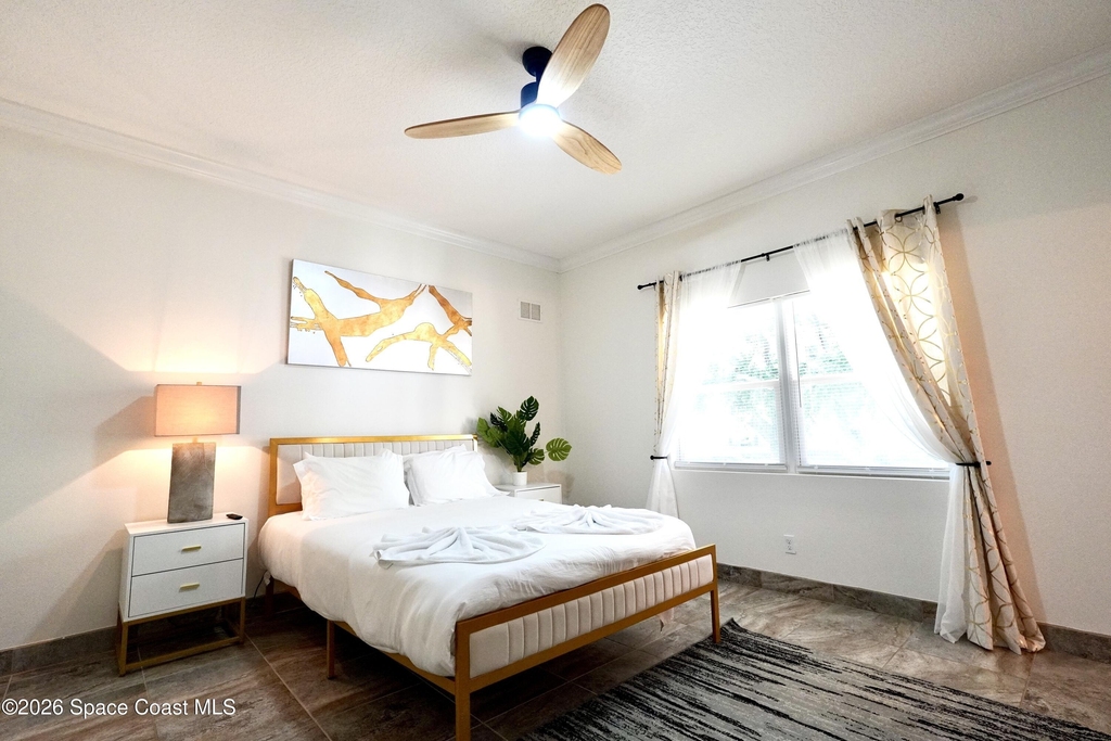 150 Crescent Beach Drive - Photo 7